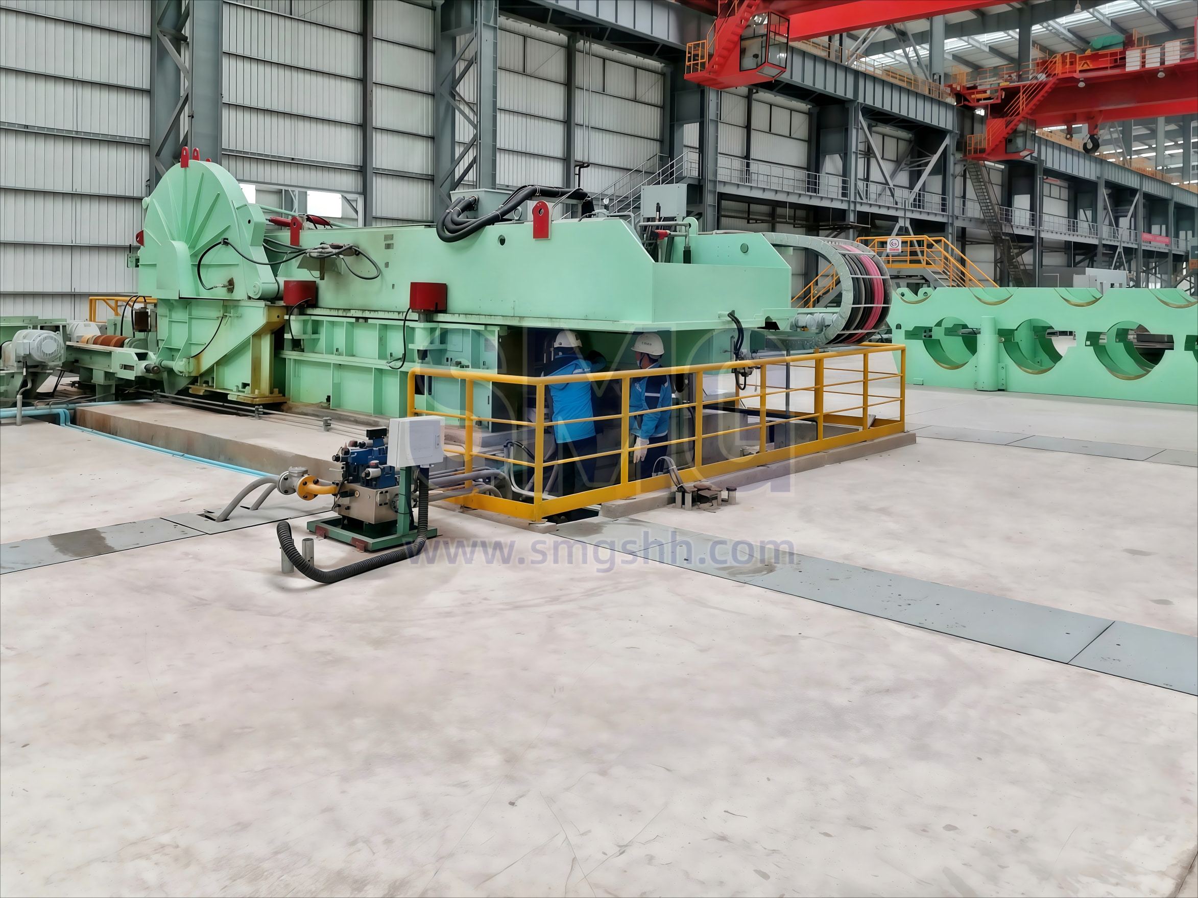 hot-saw-steel-hot-rolling-mill-equipment-metallurgy-turnkey-project.jpg